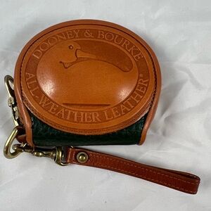 Dooney Bourke Vintage Green Big Duck Coin Purse Wallet All Weather Leather